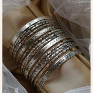 Usefulmate Silver Textured Bangles