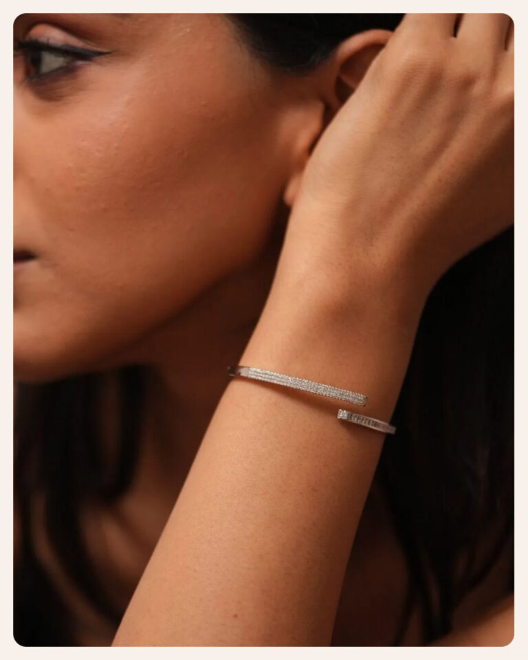 UsefulMate Diamond Daily Wear Bracelet
